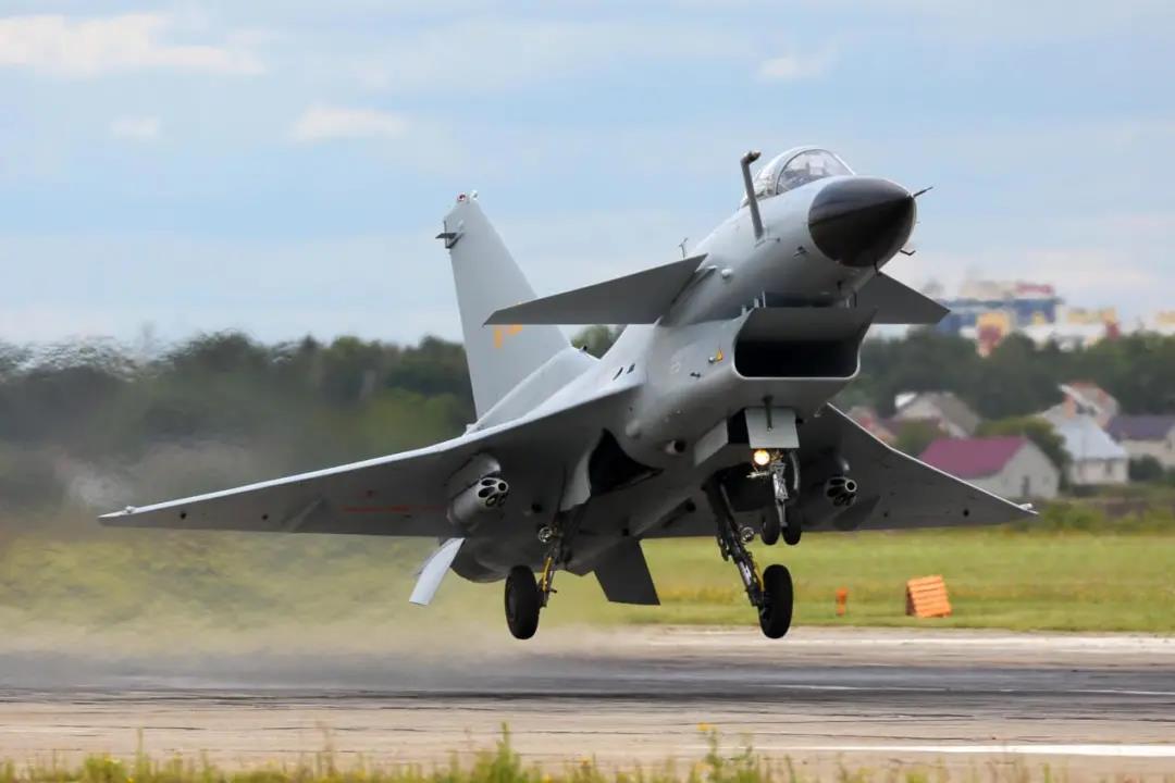 Vicorv High-Reliability Electronic Components Vicorv High-Reliability Electronic Components