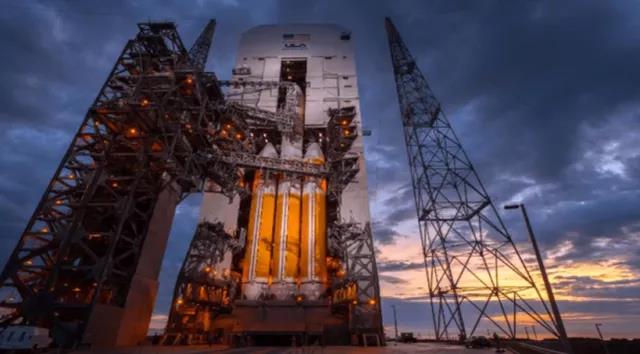 Vicorv High-Reliability Electronic Components Vicorv High-Reliability Electronic Components