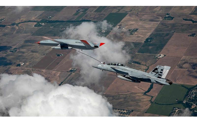 波音無人機(jī)首次為美海軍戰(zhàn)機(jī)空中加油