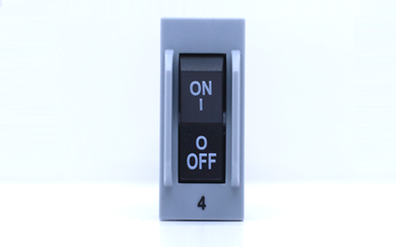 BM系列-高性能斷路器-自由脫扣