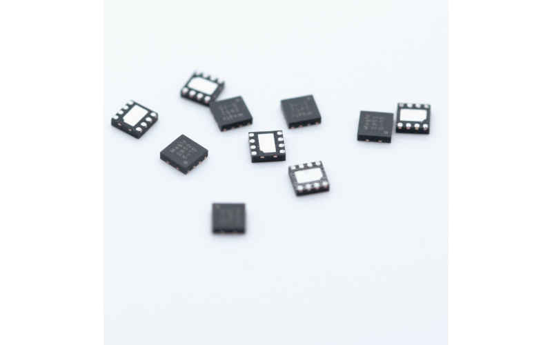 高精度-寬范圍-TMR線性磁傳感器芯片-Magic2952